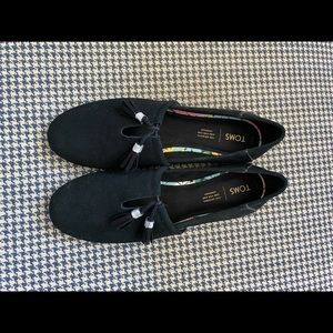Toms suede flats with tassels